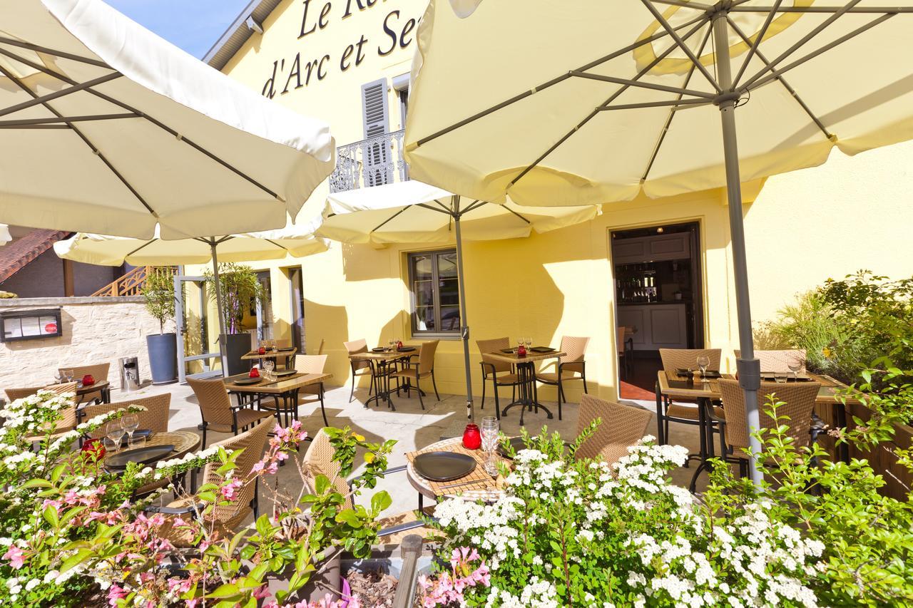 Hotel Restaurant Vertfeuille Арк-е-Сенон Екстериор снимка